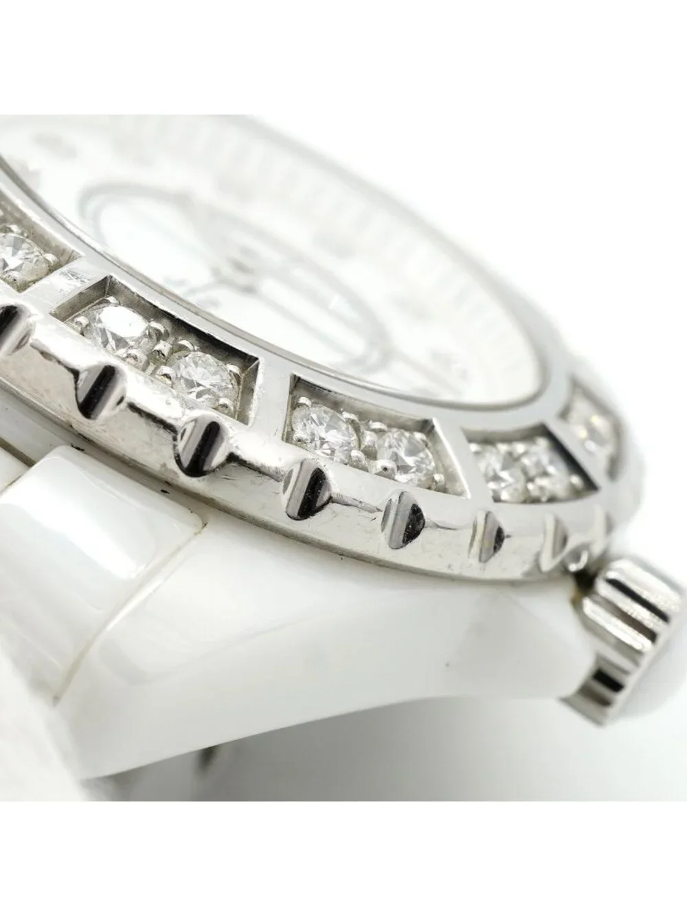 CHANEL j12 diamond